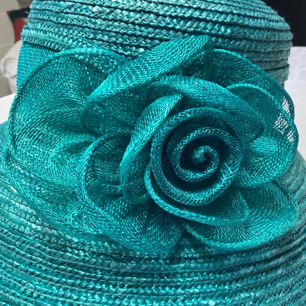 BETMAR. NEW YORK TURQUOISE STRAW HAT. - Picture 5 of 6